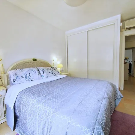 Jardines Torreblanca * フエンヒロラ